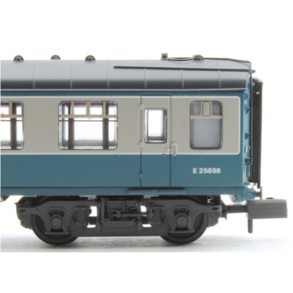 Graham Farish 374-062D BR MK1 SK Second Corridor BR Blue & Grey E25898 - Weathered